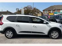 Used Dacia Jogger Expression 141 HP (103 kW) 2025 MPV