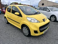 Used Peugeot 107 68 HP (50 kW) 2010 Yellow Hatchback