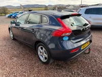 Used Volvo V40 SE 115 HP (84 kW) 2013 Blue Hatchback
