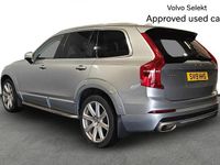 Usado Volvo XC90 Inscription 247 HP (181 kW) 2019 Prateado SUV