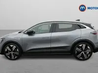 Used Renault Megane E-Tech Iconic 160 kW (218 HP) 2023 Grey/black Hatchback