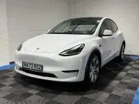 Used Tesla Model Y Long Range AWD 378 kW (514 HP) 2022 White SUV