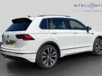 Usado VW Tiguan R-line 148 HP (108 kW) 2019 Branco SUV