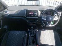 Used VW T-Cross R-line 150 HP (110 kW) 2024 Black SUV