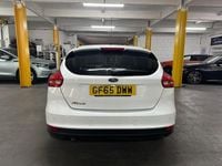 Used Ford Focus Titanium 120 HP (88 kW) 2015 White Hatchback