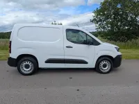 Used Peugeot Partner Premium 2023 White MPV