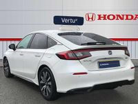 Begagnad Honda Civic Elegance 143 HK (105 kW) 2024 Vit Halvkombi