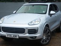 Used Porsche Cayenne Platinum Edition 385 HP (283 kW) 2017 Silver SUV