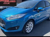 Used Ford Fiesta Titanium 101 HP (74 kW) 2015 Blue Hatchback