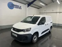 Used Peugeot Partner S 75 HP (55 kW) 2020 White MPV