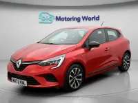 Used Renault Clio Evolution 90 HP (66 kW) 2023 Red Hatchback