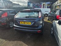 used Ford Focus 1.6 Zetec 5dr