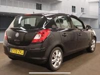 Used Vauxhall Corsa Design Edition 89 HP (65 kW) 2009 Black Hatchback