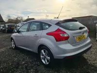 Used Ford Focus Zetec 125 HP (91 kW) 2013 Silver Hatchback