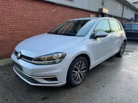 Used VW Golf VII SE 115 HP (84 kW) 2018 Silver Hatchback