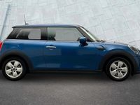 Used Mini Cooper Classic 134 HP (98 kW) 2022 Blue Hatchback