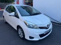 Used Toyota Yaris 99 HP (72 kW) 2012 White Hatchback