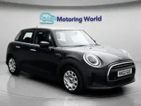 Used Mini ONE Classic 102 HP (75 kW) 2022 Blue/black Hatchback