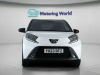 Used Toyota Aygo X 71 HP (52 kW) 2023 White SUV