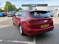 Używany Kia Ceed 2022 Czerwony Hatchback
