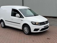 Usado VW Caddy Trendline 102 HP (75 kW) 2018 Branco Monovolume