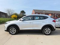 Used Hyundai Tucson SE 116 HP (85 kW) 2016 Silver SUV