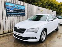 Used Skoda Superb SE 2015 White Hatchback
