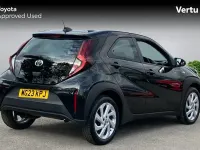 Usado Toyota Aygo X PURE 72 CV (52 kW) 2025 SUV
