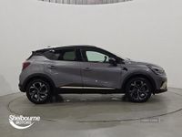 Used Renault Captur Engineered 143 HP (105 kW) 2024 Metallic  oyster grey  SUV