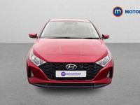 Used Hyundai i20 SE 101 HP (74 kW) 2023 Red Hatchback