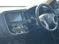 Used Mitsubishi Outlander P-HEV 203 HP (149 kW) 2017 Black Estate