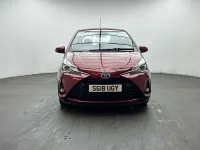 Used Toyota Yaris 100 HP (73 kW) 2018 Red Hatchback