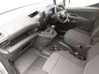 New Citroën Berlingo 100 HP (73 kW) 2026 Silver MPV