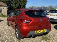 Gebraucht Renault Clio IV Dynamique 90 PS (66 kW) 2015 Rot Kleinwagen