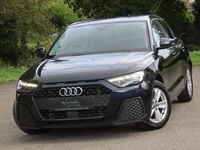 Usado Audi A1 Sportback Design 116 HP (85 kW) 2019 Azul Citadino