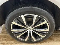 Used Volvo XC60 Ultra 250 HP (183 kW) 2025 Silver SUV