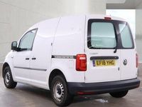 Usado VW Caddy Startline 102 CV (75 kW) 2018 Blanco Monovolumen