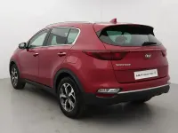 Usado Kia Sportage 136 HP (100 kW) 2018 Vermelho SUV