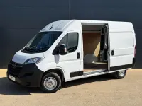 Begagnad Vauxhall Movano S 2023 Vit