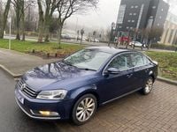 Used VW Passat SE 2011 Blue Sedan