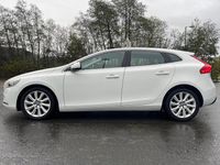 Used Volvo V40 SE Lux 115 HP (84 kW) 2014 White Hatchback