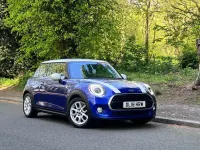 Used Mini Cooper Hatch 136 HP (100 kW) 2018 Blue Hatchback