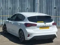 Used Ford Focus ST-Line X 155 HP (114 kW) 2023 White Hatchback
