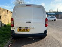 used Peugeot Partner 850 1.6 HDi Professional Van (New MOT) NO VAT