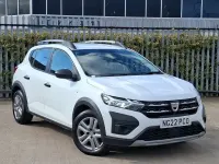 Used Dacia Sandero Essentiel 100 HP (73 kW) 2022 White Hatchback