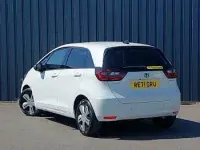 Used Honda Jazz Hybrid 109 HP (80 kW) 2021 White Hatchback