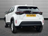 Used Toyota Yaris Cross 116 HP (85 kW) 2025 White SUV