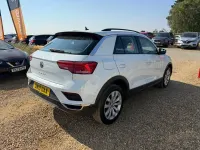Used VW T-Roc SE 115 HP (84 kW) 2019 White SUV