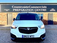Second-hand Vauxhall Combo 100 CP (73 kW) 2022 Alb Monovolum