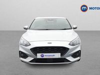 Begagnad Ford Focus ST-Line 125 HK (91 kW) 2019 Silver Halvkombi